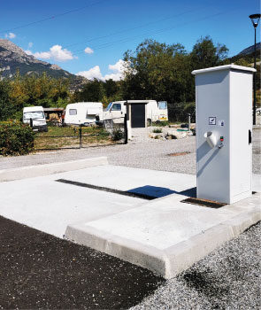 lozingspunt op camperplaats voor het lozen van grijswater uit camper